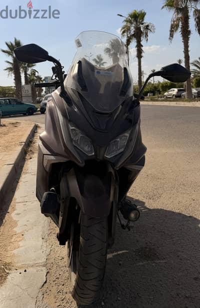 Kymco AK 2019 550 CC