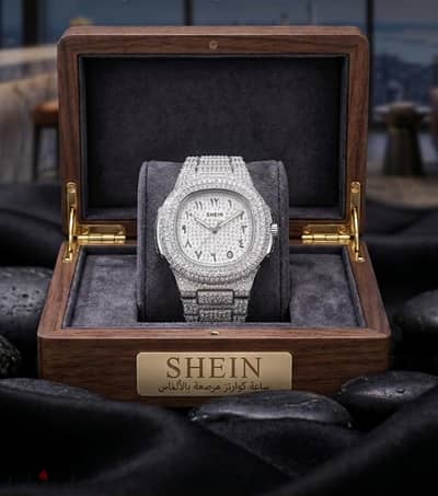 Patek Philippe Nautilus             ساعة /هاي كوبي نسخه من الاصليه