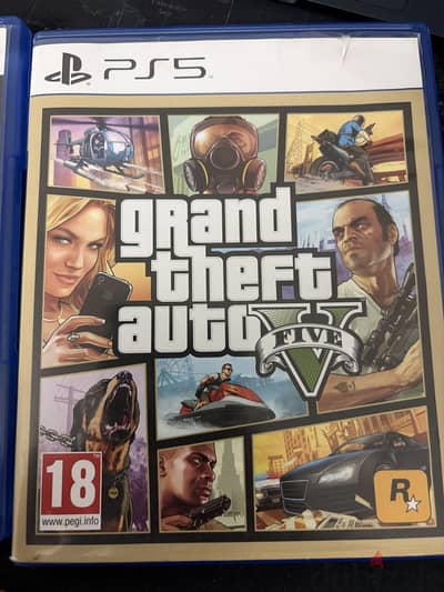 PlayStation 5 بحالة ممتازة + دراعين + 2 cd fc25-gta