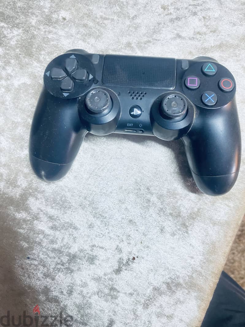 Ps 4 pro 1t 3
