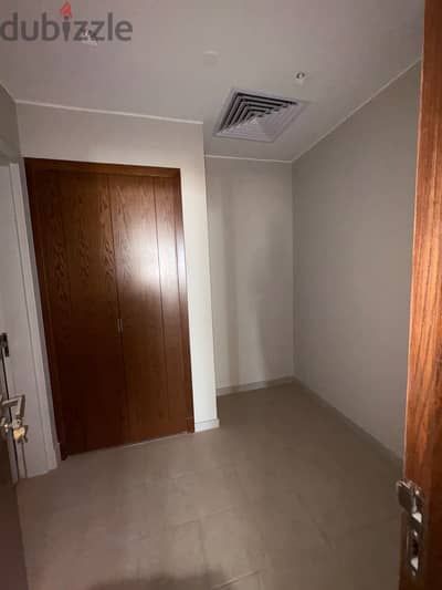 Apartment in aeon towers  236m for sale