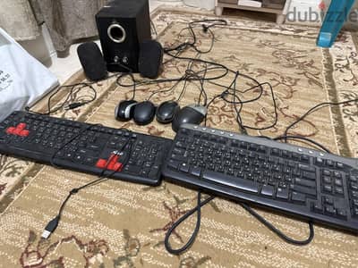 ٢ كيبورد ٤ ماوس وسماعه خلرجيه