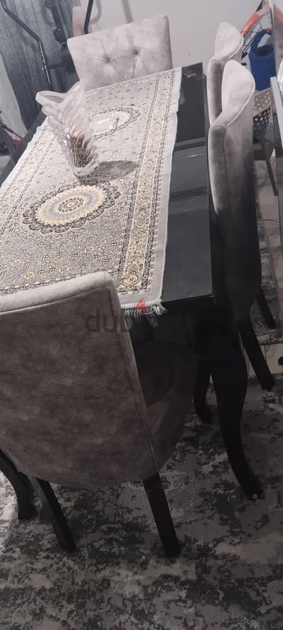 ترابيزه سفره  6 كراسي اسود خشب لم تستخدم