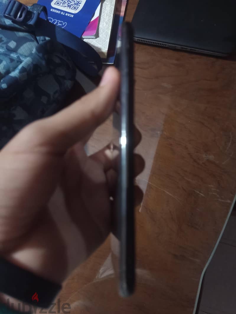 Apple - iPhone XS Max 5