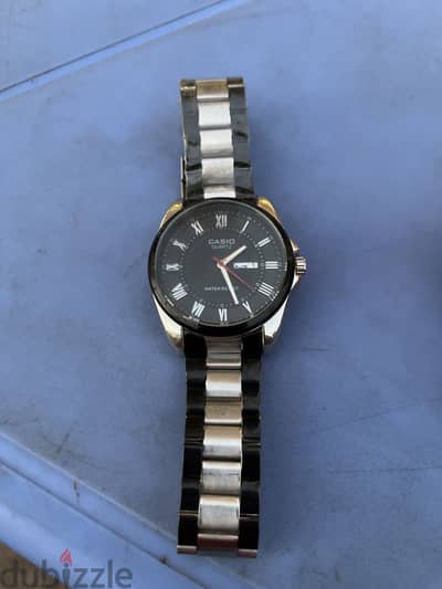 ساعه casio للبيع مستعمل حاله نضيفه بالكيس من غير العلبه