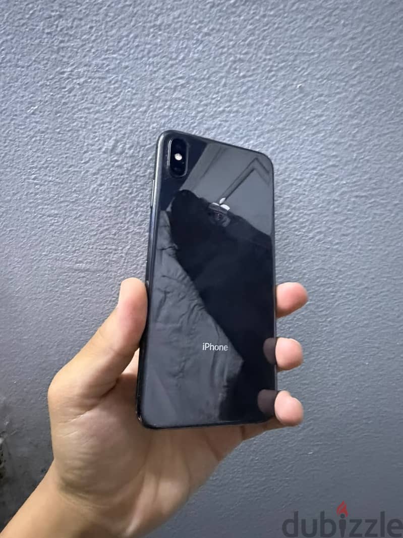 iPhone XS Max 2