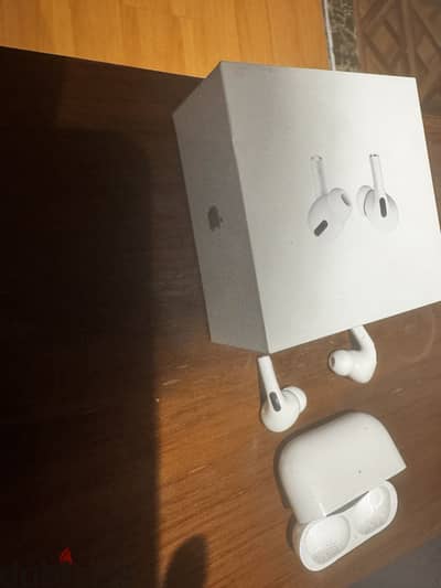للبيع airpods pro