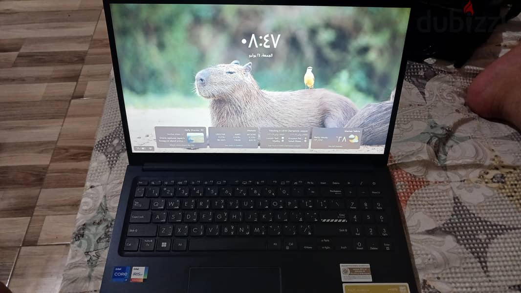 ASUS Vivobook 15 1