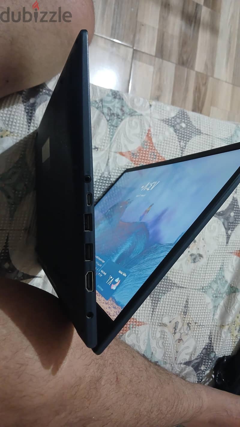 ASUS Vivobook 15 4