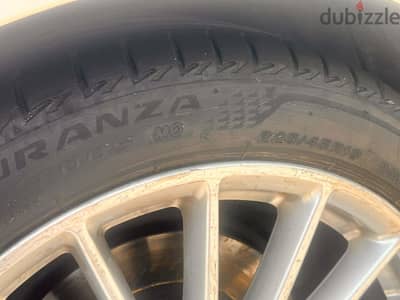 BRIDGESTONE T005 225/45 R18