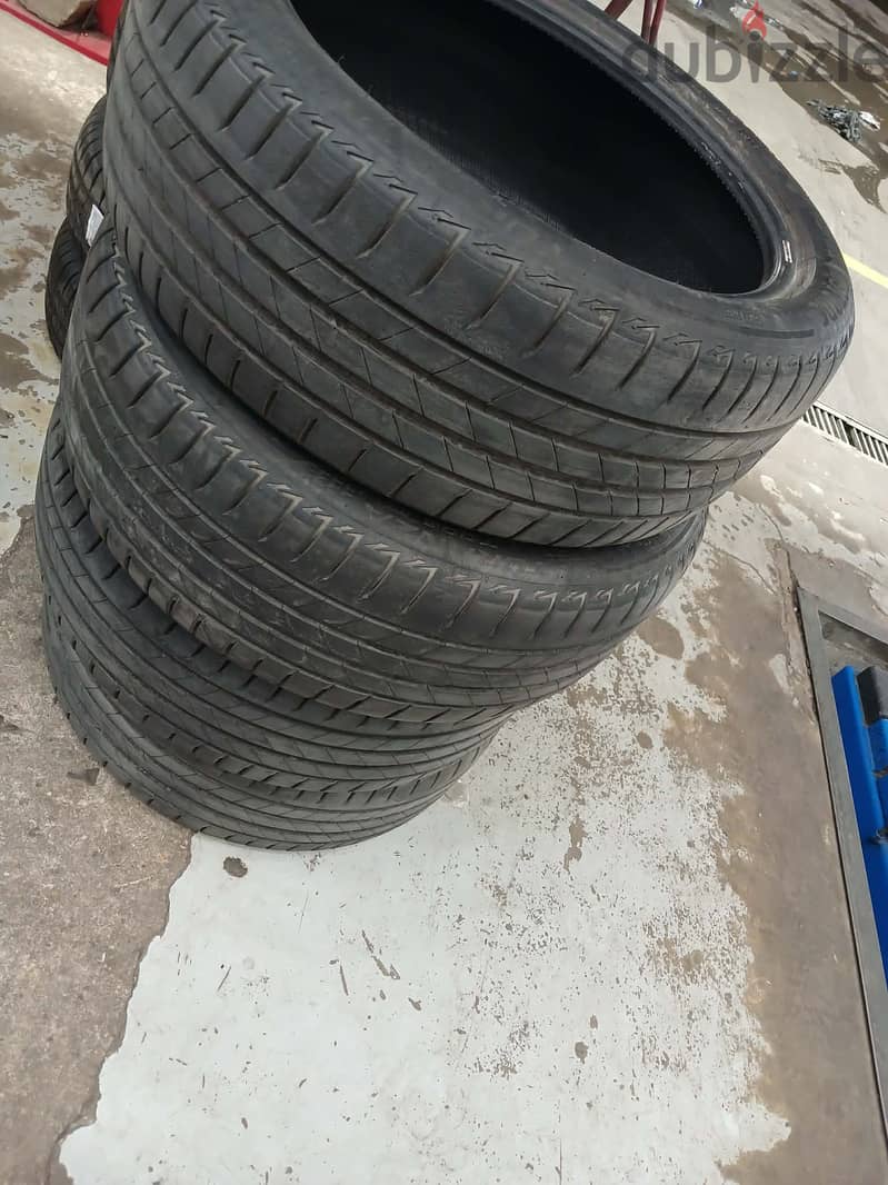 BRIDGESTONE T005 225/45 R18 2