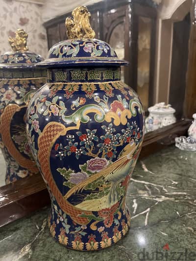 Vintage cobalt blue Chinese Ginger Jar with Gold Foo Dog Lid ,30+YEARS