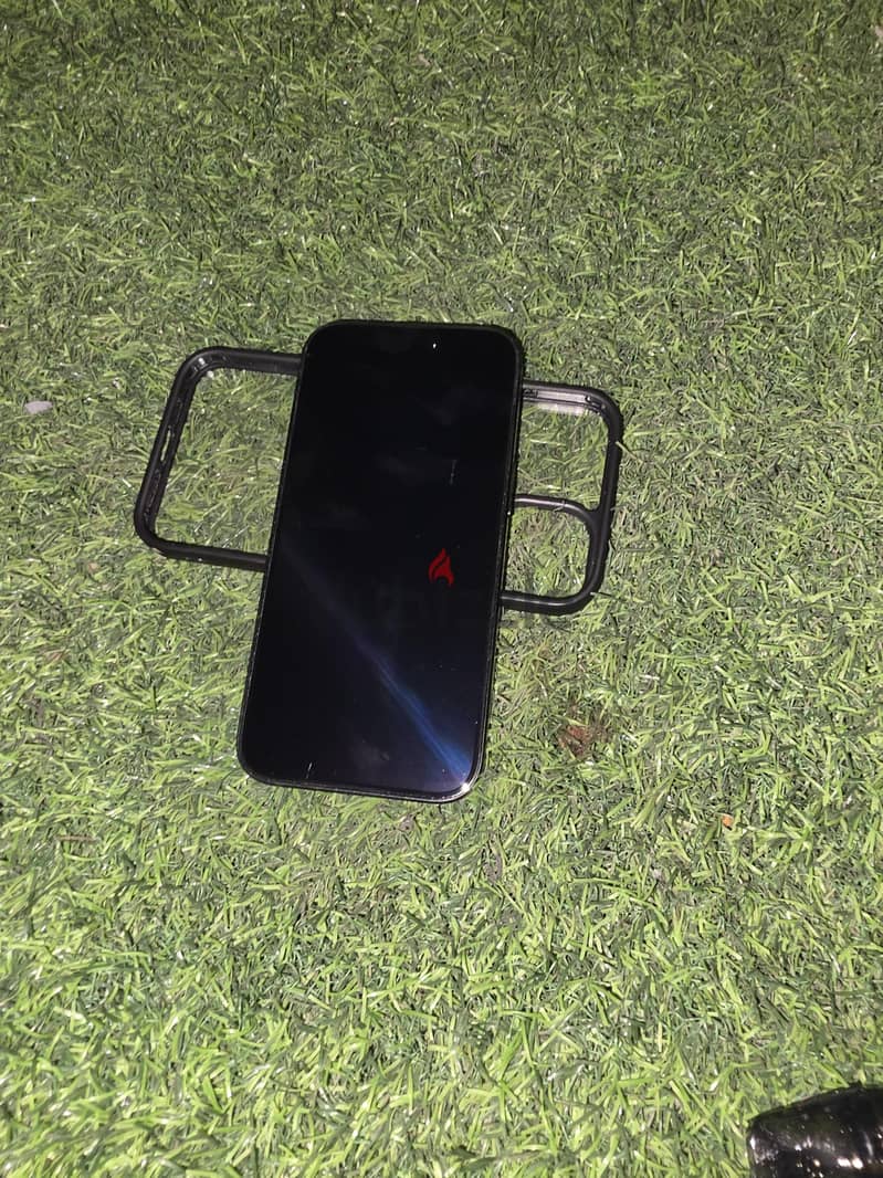 Apple - iPhone 15 2