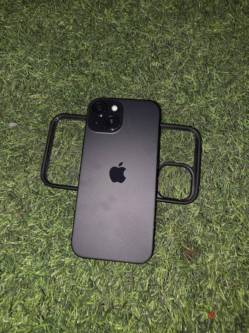 Apple - iPhone 15 4