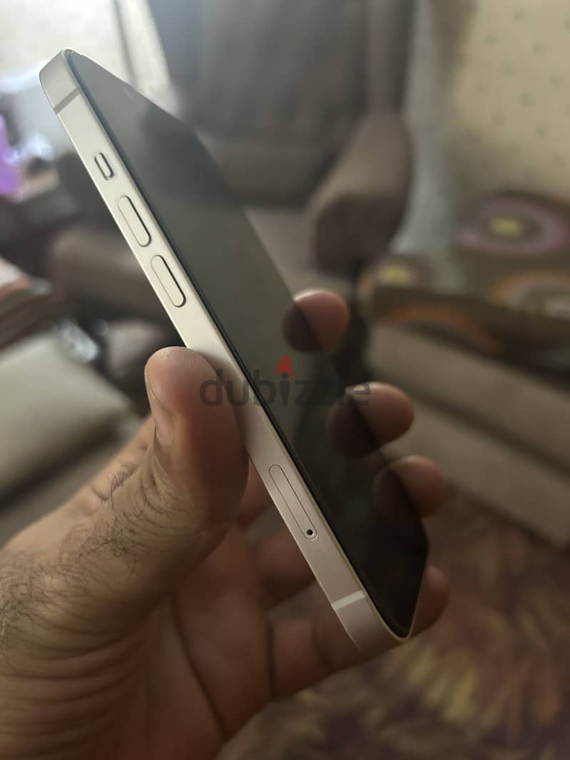 Apple - iPhone 14 1