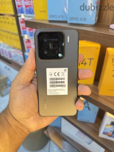 Xiaomi 15 12/512Gb اعلي معالج بالكرتونه والشاحن خالص ضريبة