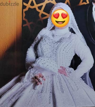 فستان زفاف لابسه واحده سيشن فقط ومعايا طرحه زفاف جديده