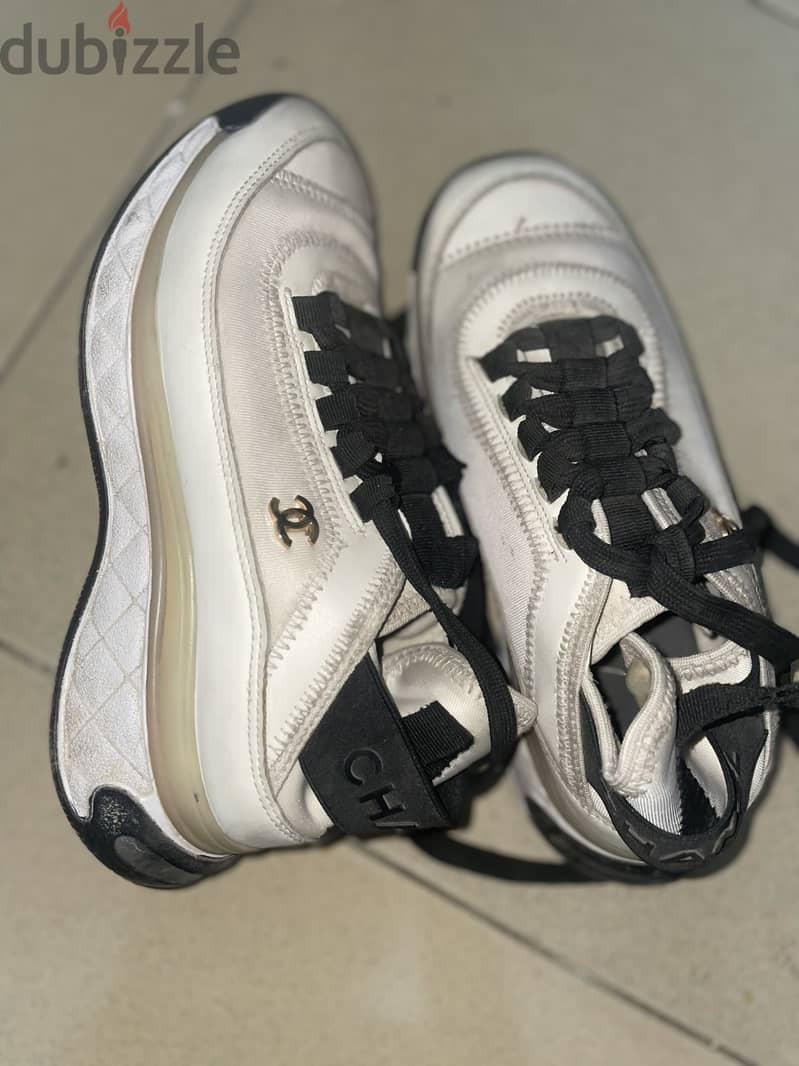 Channel sneakers 1