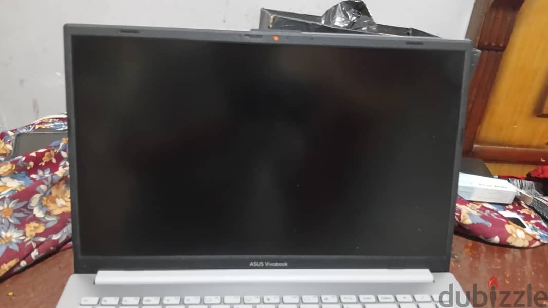 ASUS Vivobook 15 3