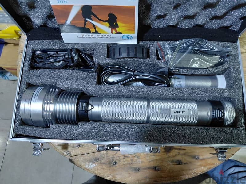 Explosion Proof LED Flashlight with Case 2