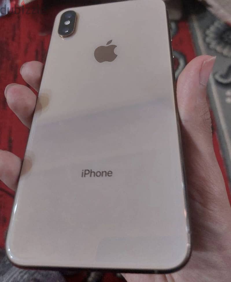 xs max 3