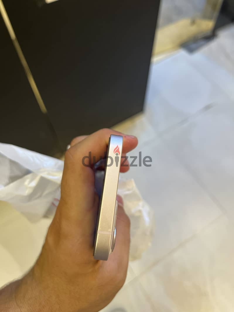 Apple - iPhone 13 4