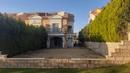 Town house corner for sale in layan good location