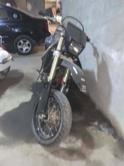 Suzuki drz 400sm