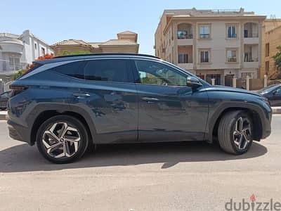 سيارة للايجار SUV