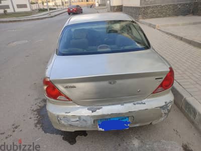 Kia Spectra 2005 sedan