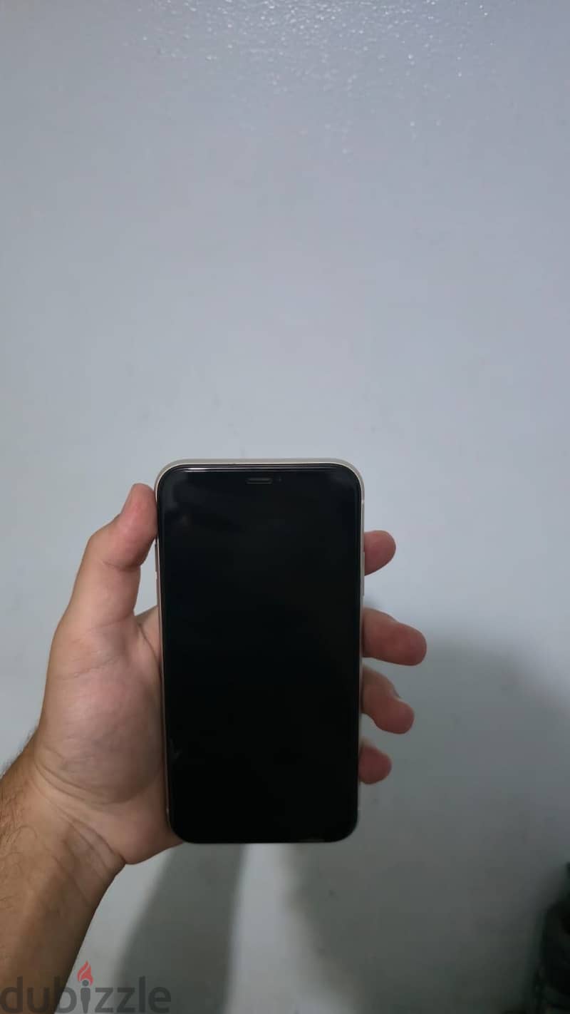 Apple - iPhone 11 4