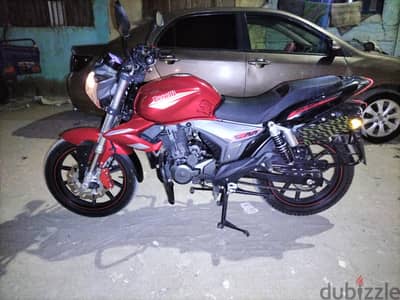 بينيلي vlm 200