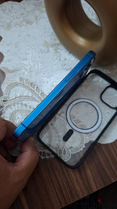 Apple - iPhone 13
