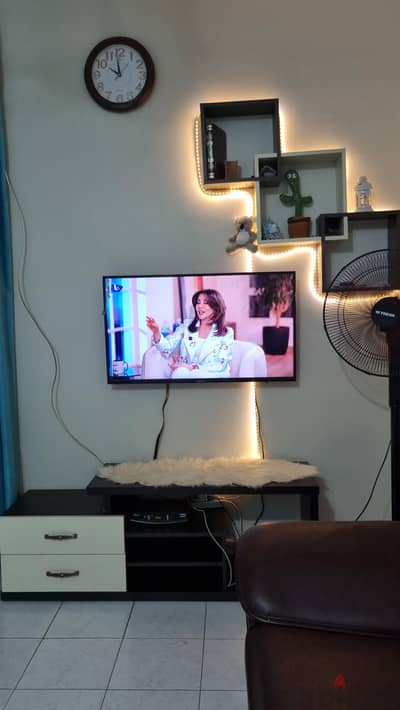 تربيزة شاشة عمولة