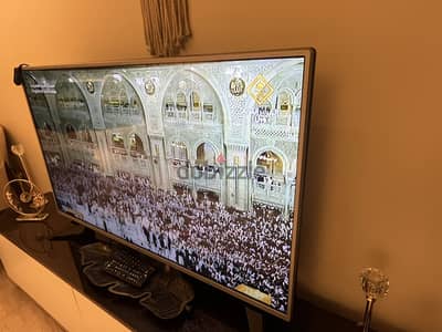 شاشه تليفزيون lg