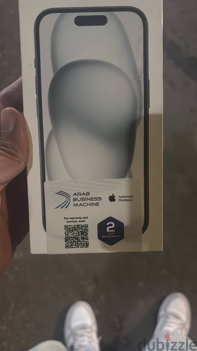 Apple - iPhone 15 2