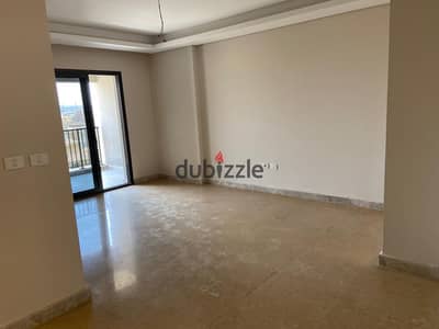 شقة ١١٣م اول سكن ابراج زد الشيخ زايد للايجا،