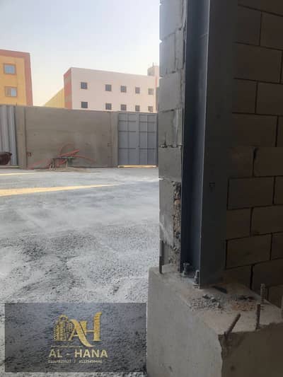 محطه خرسانه 8200 متر للايجار بالمنطقه الصناعيه التجمع الخامس.