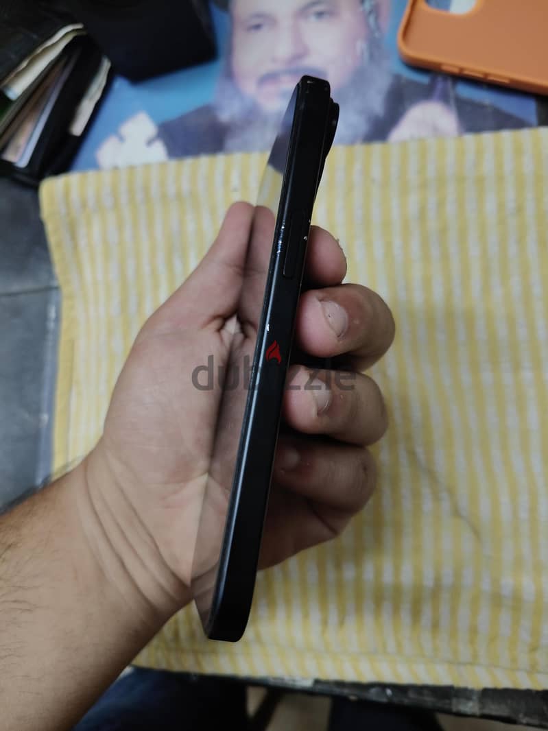 Apple - iPhone 15 1