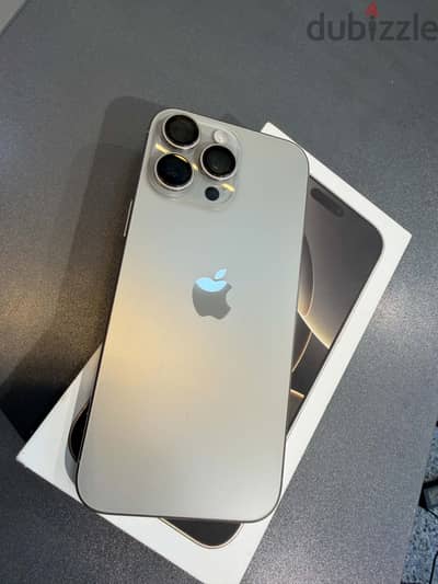 Apple - iPhone 16 Pro Max