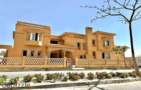 فيلا فاخرة علي الجولف في جولف فيوز بالم هيلز بجوار نيو جيزة و ذا كراون