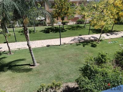 Apartment 133m for sale in Madinaty with a garden view, in a prime location at a reasonable price for quick sale
