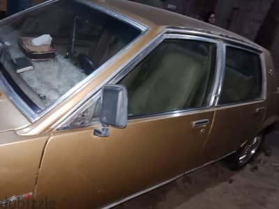 بويك سكاى لارك 1981