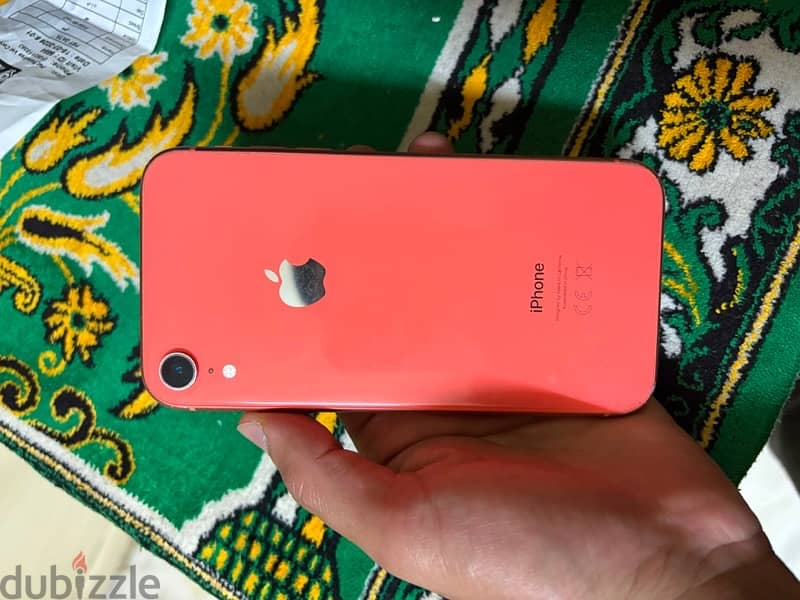 iphone XR 4