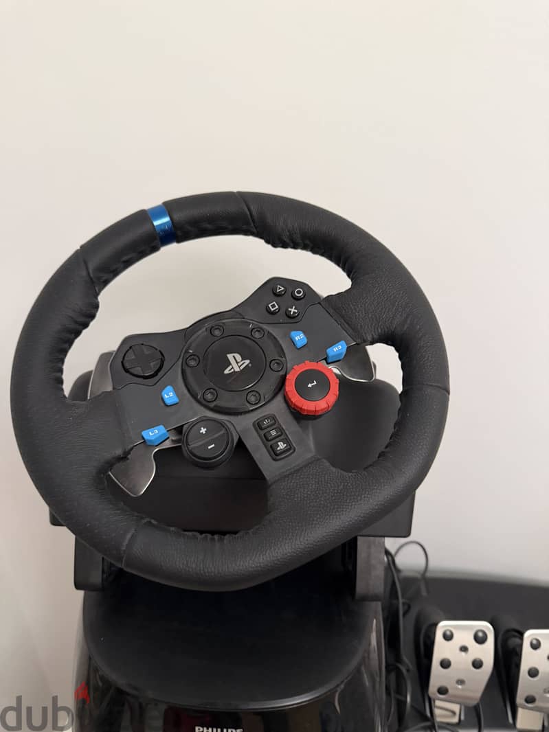 Racing wheel logitech g29 1