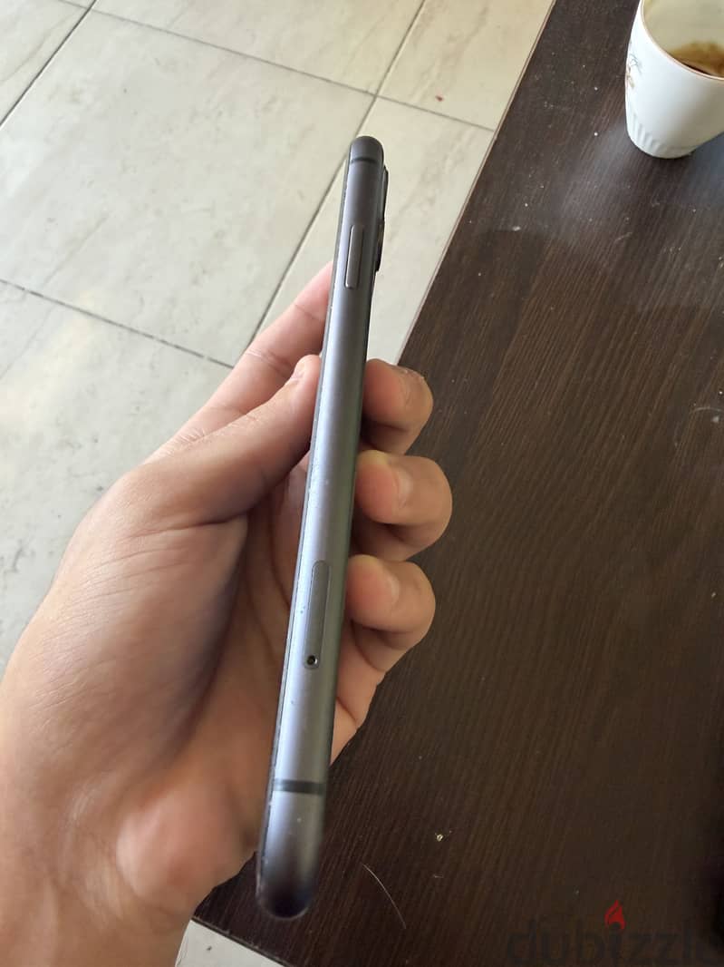 Apple - iPhone 11 1