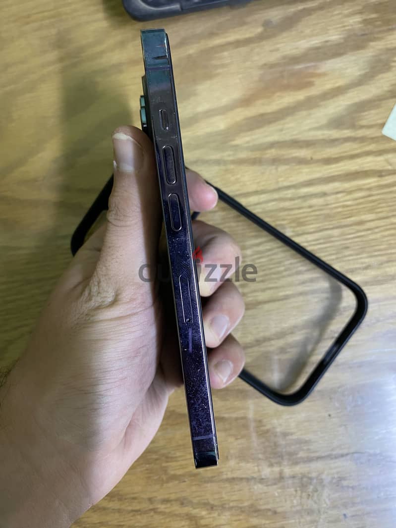 Apple - iPhone 14 Pro 3