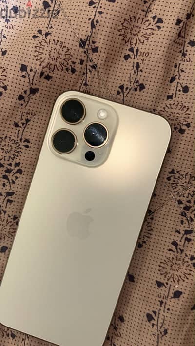 Apple - iPhone 16 Pro Max