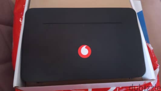 راوتر هوائي فودافون استعمال شهر جديد بحاله الزيرو01095061070