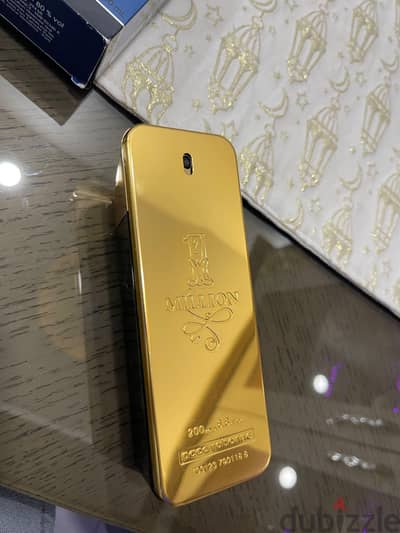 للبيع عطور فريدة من نوعها اصلية